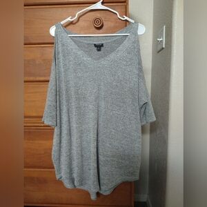 A.N.A cold shoulder soft gray top